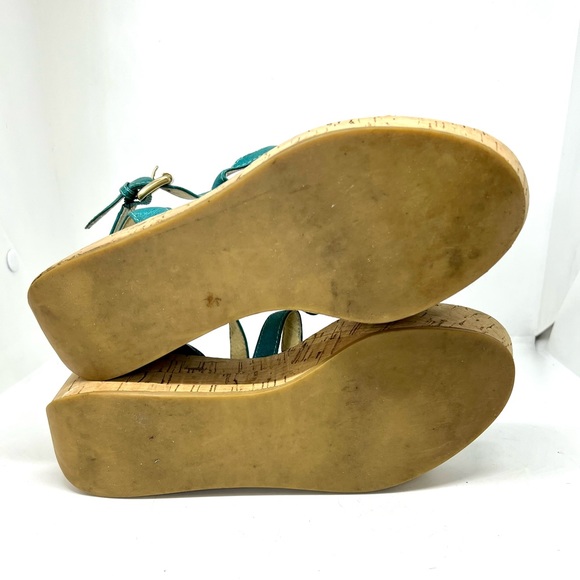 MICHAEL KORS TURQUOISE LEATHER WEDGES SIZE 6 - Picture 8 of 8